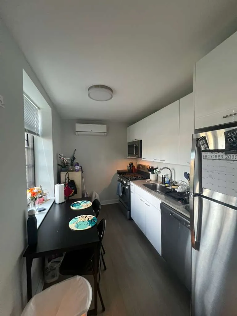 2755 N Hoyne Ave   60647 60647-Lathroop-unit#102-Chicago-IL