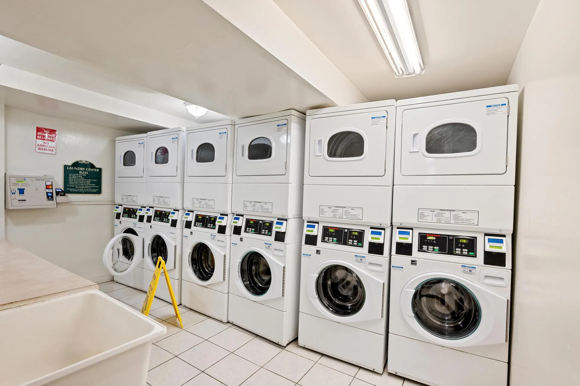 5726 N Winthrop Ave   60660 60660-unit#G4-Chicago-IL