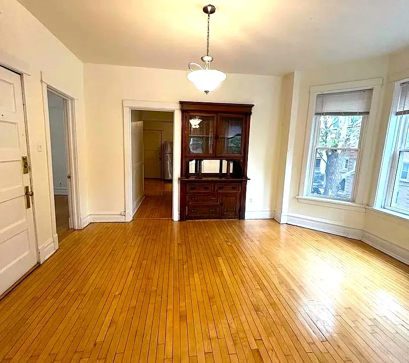 3701 N Damen 60613-The Waveland!-unit#2-Chicago-IL