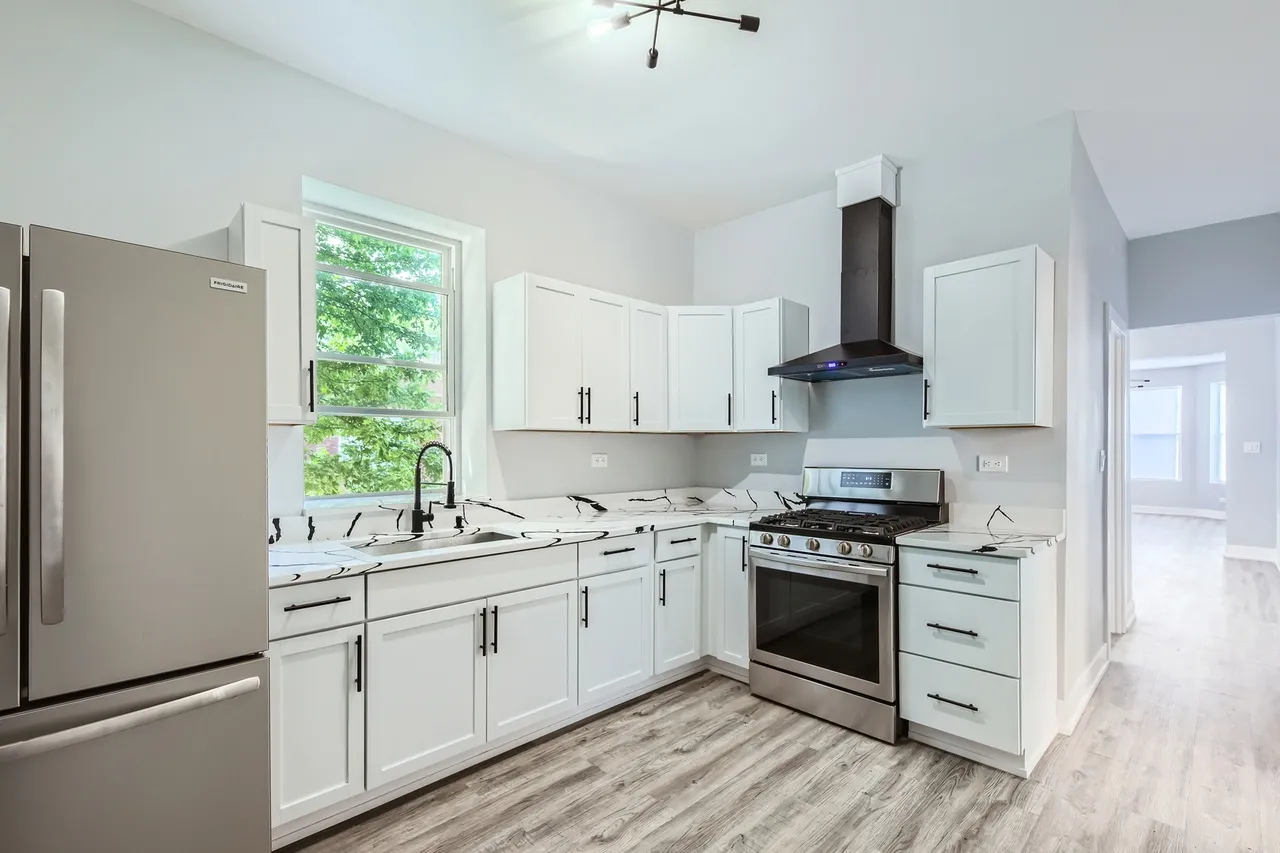 S Marshfield Ave 60612 60609-Chicago-IL