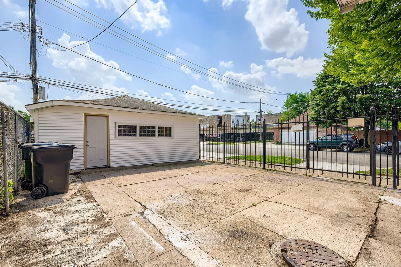 S Marshfield Ave 60612 60609-Chicago-IL