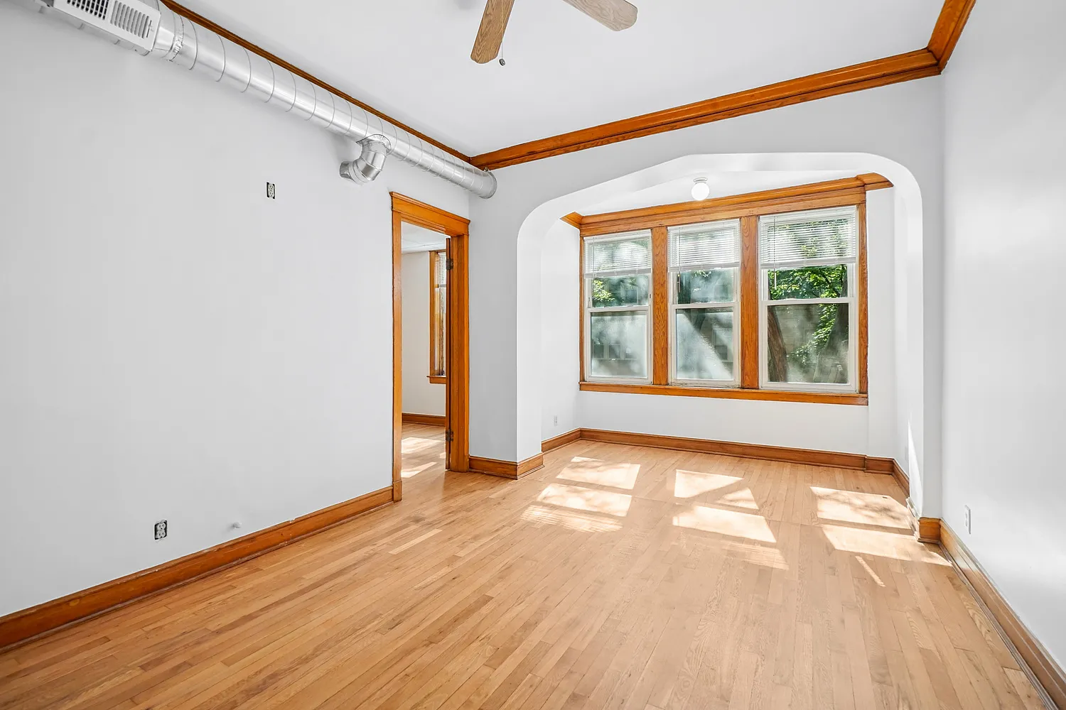 3716 W CULLOM AVE 60618-unit#2-Chicago-IL