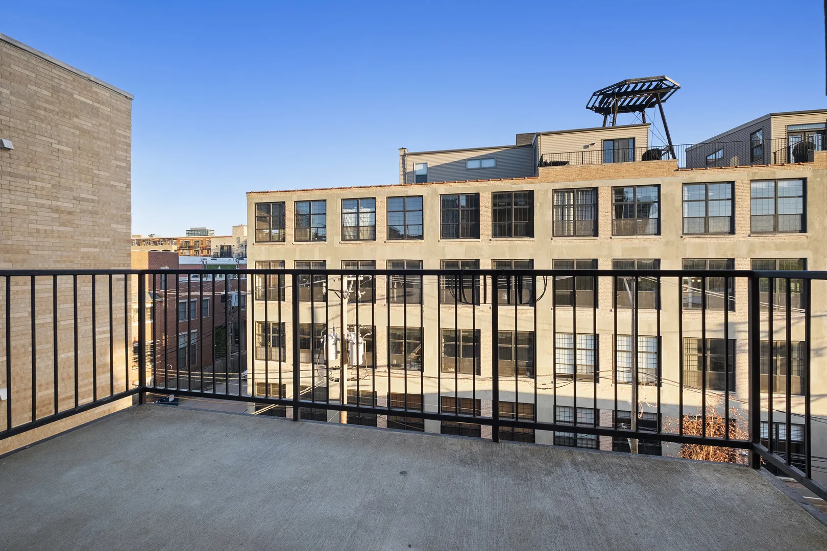 1355 W Washington Blvd   60607 60607-unit#4D-Chicago-IL