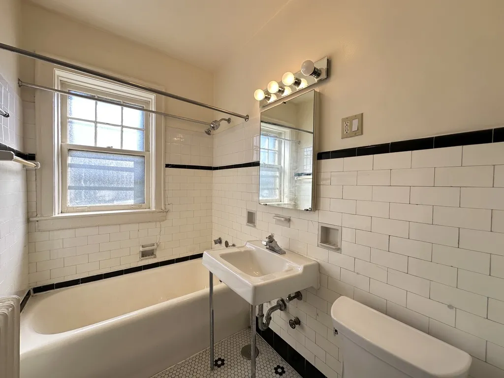 4301 N Francisco, , 60618 60618-unit#4-Chicago-IL