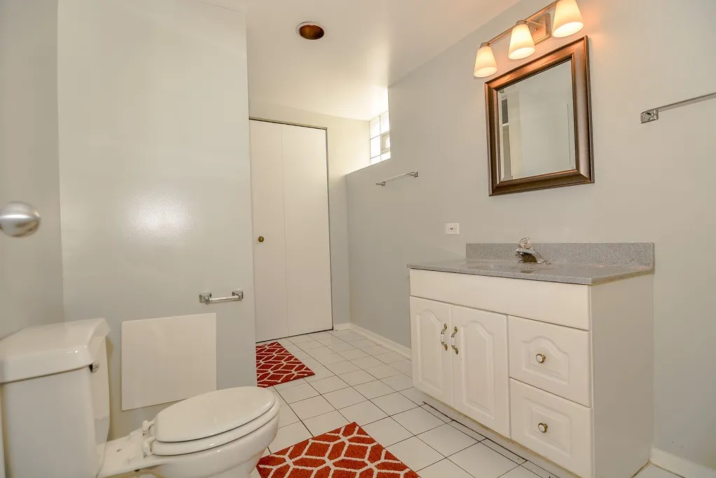 1529 W Nelson, ,  60657 60657-unit#CH-Chicago-IL