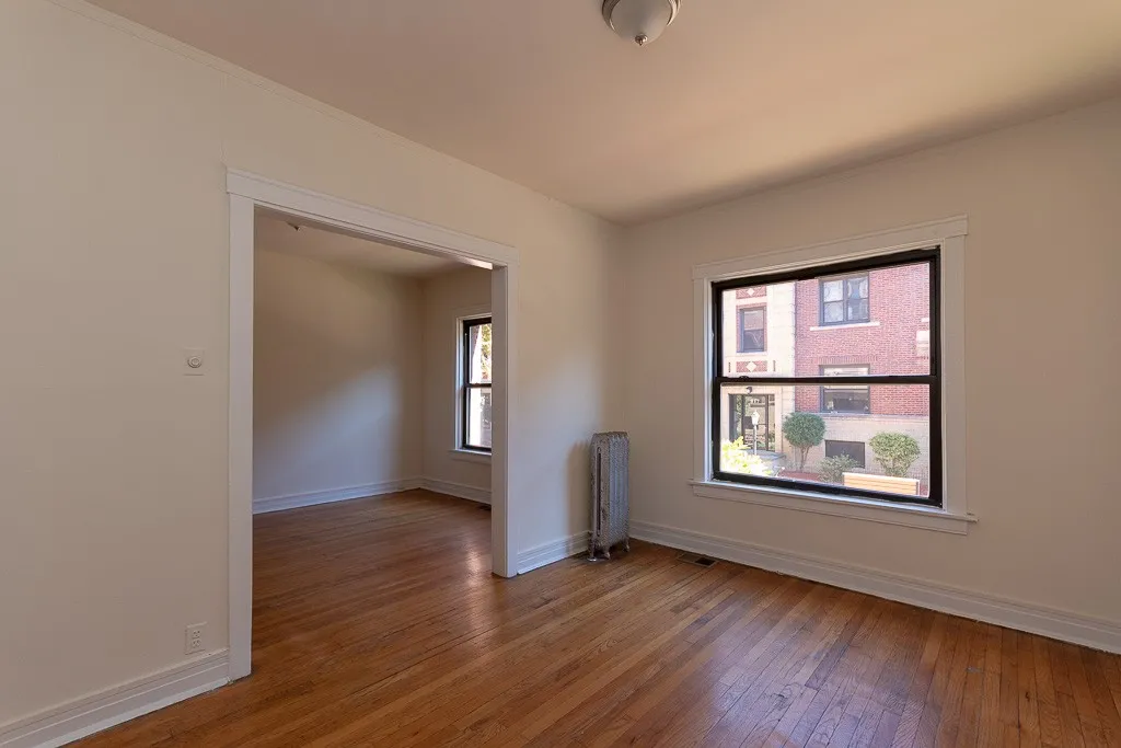 827 W Waveland, , 60613 60613-unit#S2-Chicago-IL