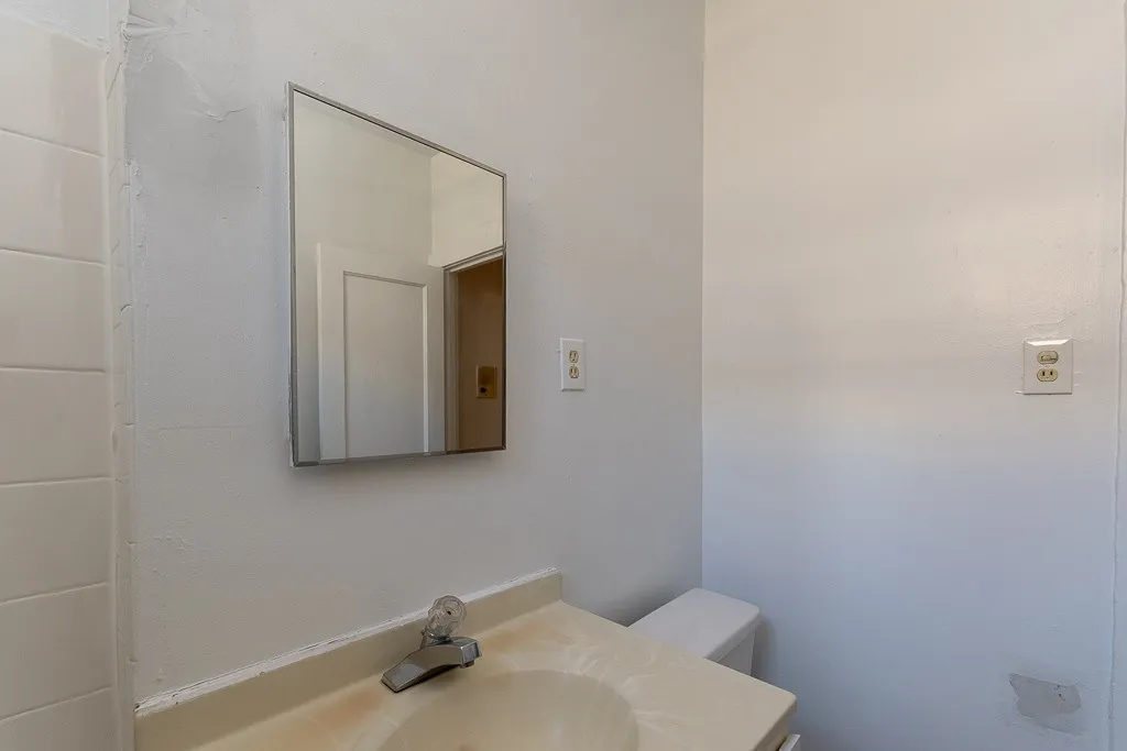 827 W Waveland, , 60613 60613-unit#S2-Chicago-IL