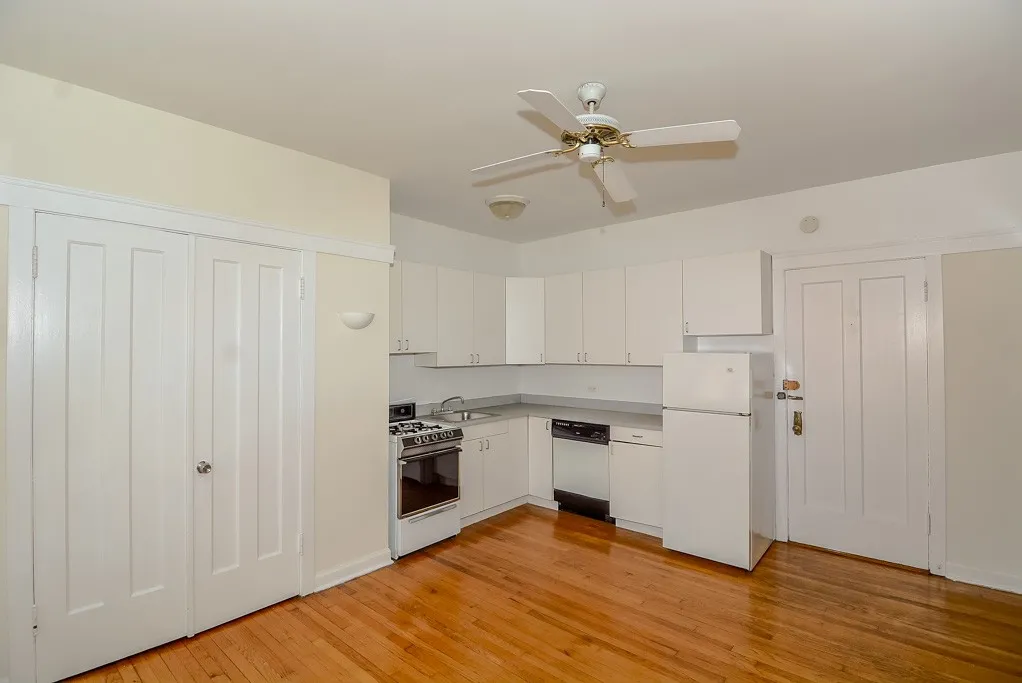 816 W Waveland, , 60613 60613-unit#24-Chicago-IL