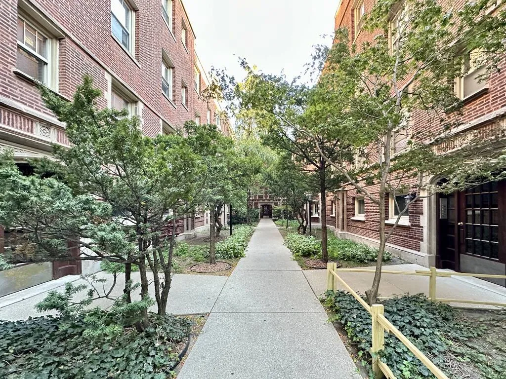 521 W Brompton, , 60657 60657-unit#119-Chicago-IL