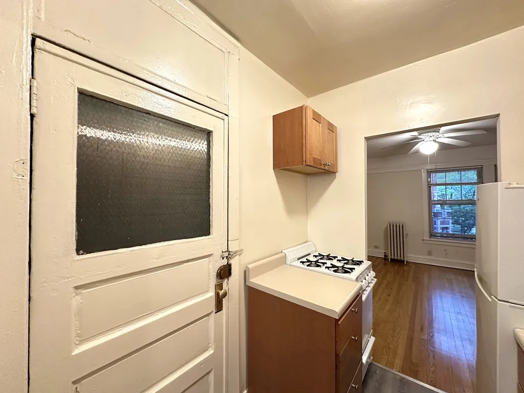 521 W Brompton, , 60657 60657-unit#119-Chicago-IL