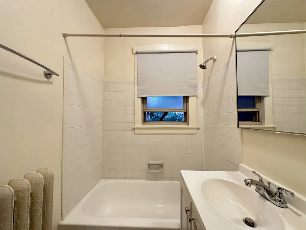 521 W Brompton, , 60657 60657-unit#119-Chicago-IL