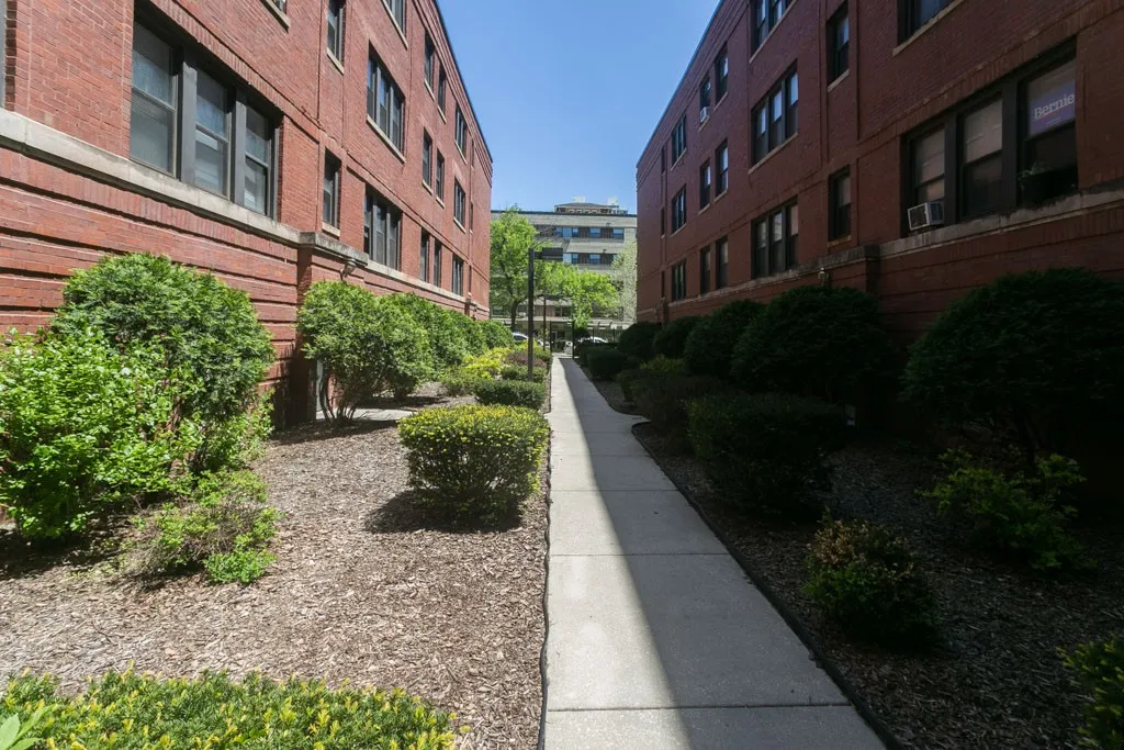 5744 N Winthrop, , 60660 60660-unit#106-Chicago-IL