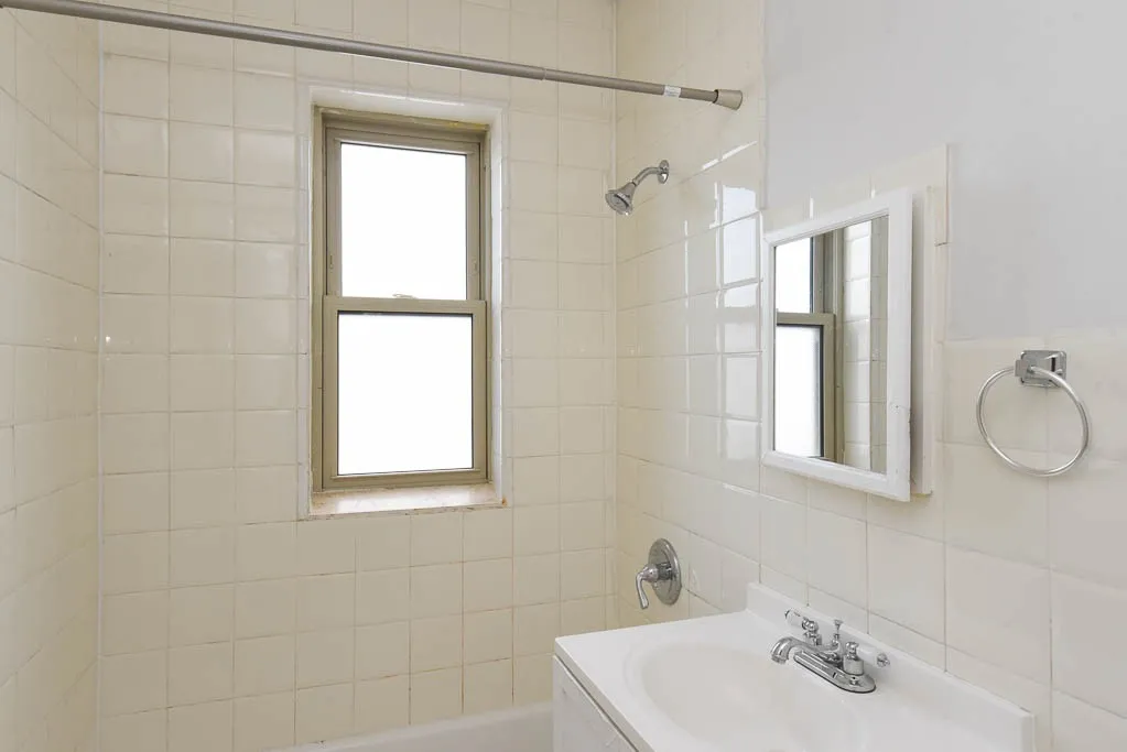 5610 N Western, , 60659 60659-unit#103-Chicago-IL