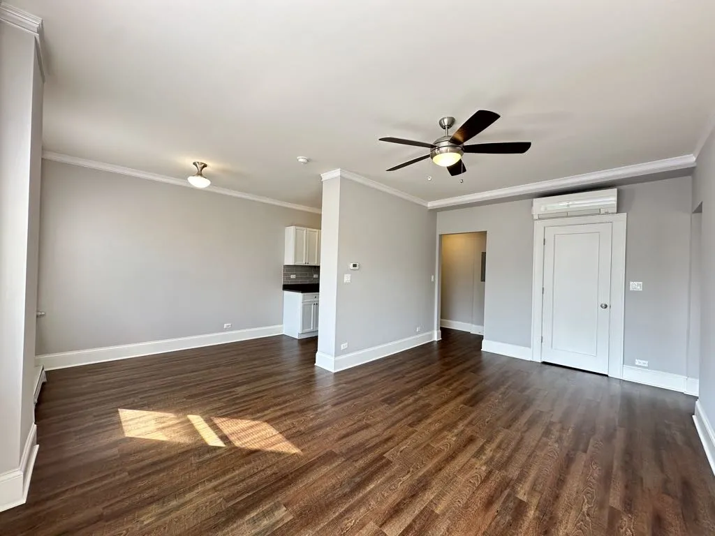 817 W Lakeside Place, ,  60640 60640-unit#311-Chicago-IL
