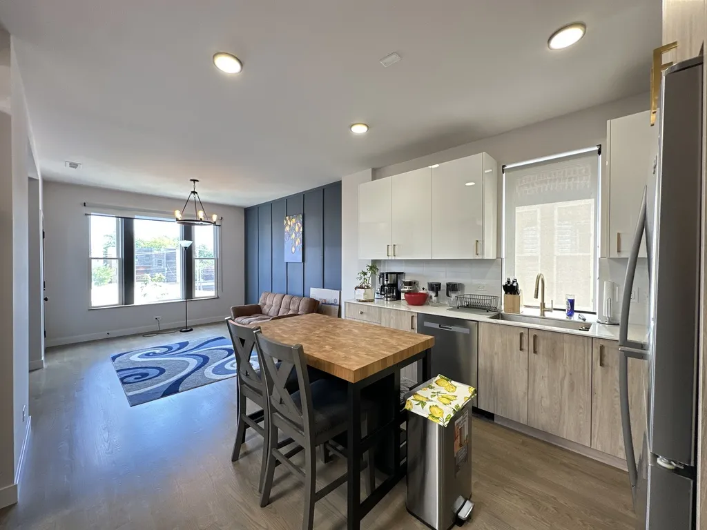 1224 W Rosemont, , 60660 60660-unit#2-Chicago-IL