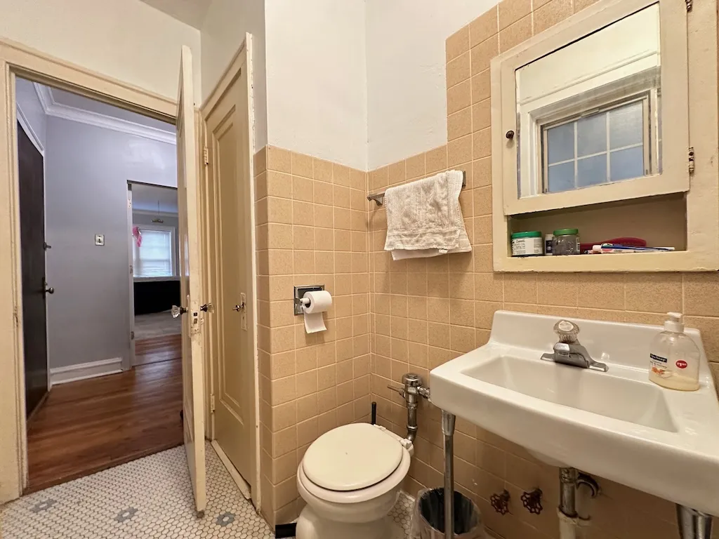 5642 N Kimball, , 60659 60659-unit#W4-Chicago-IL