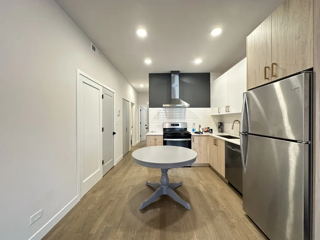 841 N Mozart, , 60622 60622-unit#F2-Chicago-IL