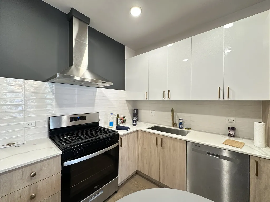 841 N Mozart, , 60622 60622-unit#F2-Chicago-IL