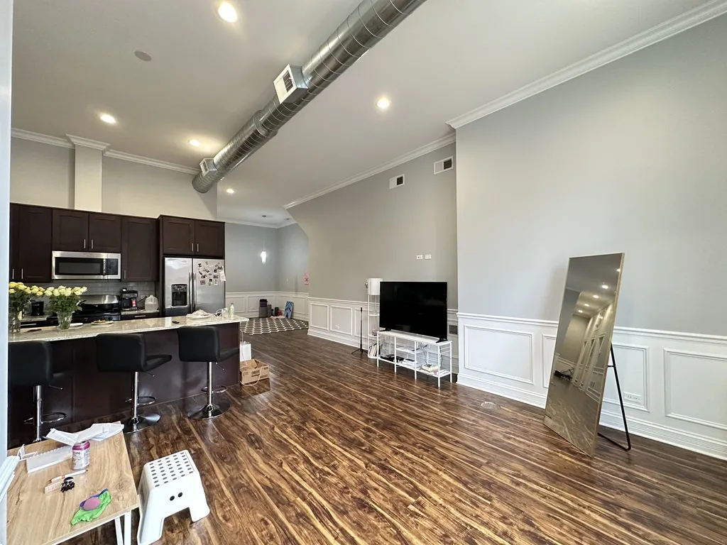 3336 W Irving Park, , 60618 60618-unit#2-Chicago-IL