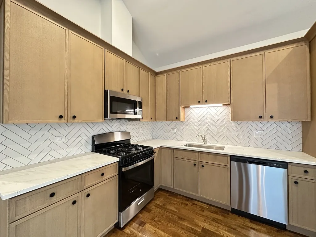 547 N Springfield, ,  60624 60624-unit#SFH-Chicago-IL