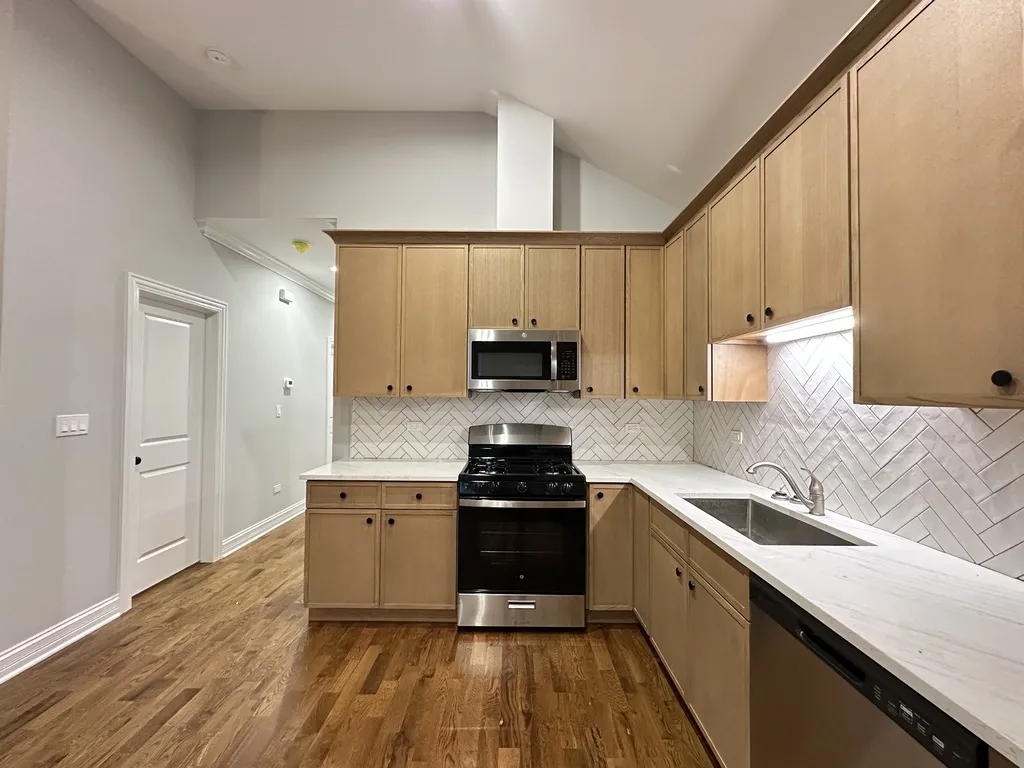 549 N Springfield, ,  60624 60624-unit#SFH-Chicago-IL