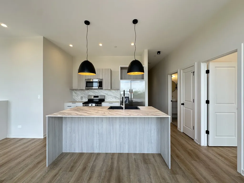 3207 N Narragansett, , 60634 60634-unit#401-Chicago-IL