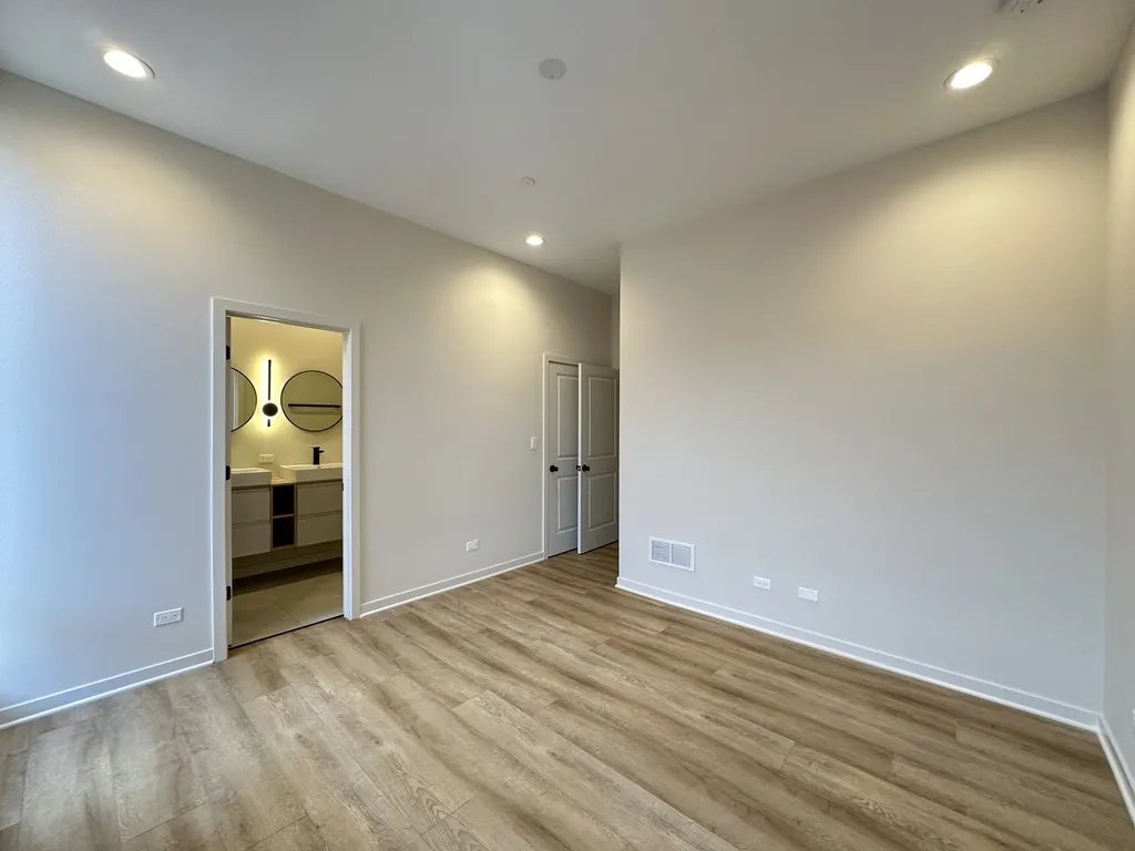 3207 N Narragansett, , 60634 60634-unit#401-Chicago-IL