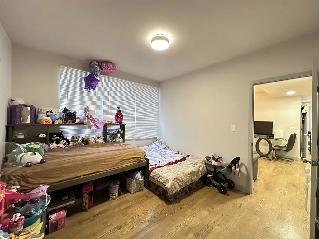 2437 W Walton, ,  60622 60622-unit#R3-Chicago-IL