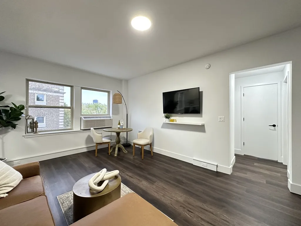 1553 W Hollywood, ,  60660 60660-unit#314-Chicago-IL