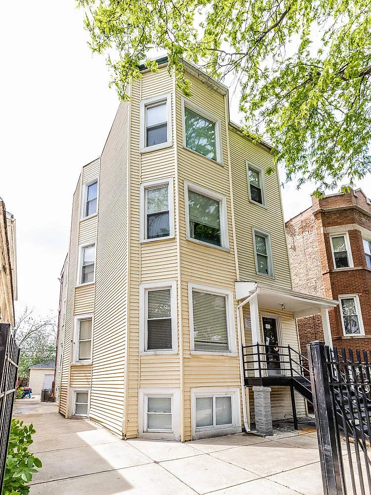 2310 N Kenneth Ave 60639 60639-unit#3-Chicago-IL