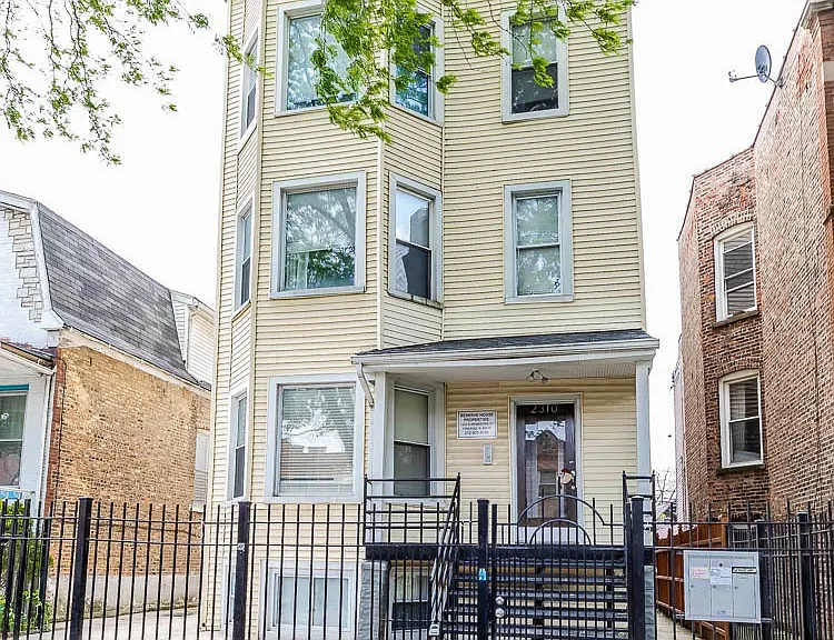 2310 N Kenneth Ave   60639 60639-unit#3-Chicago-IL