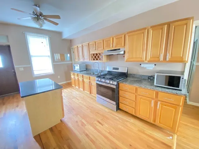 2010 S Rockwell Ave 60608 60608-unit#3-Chicago-IL