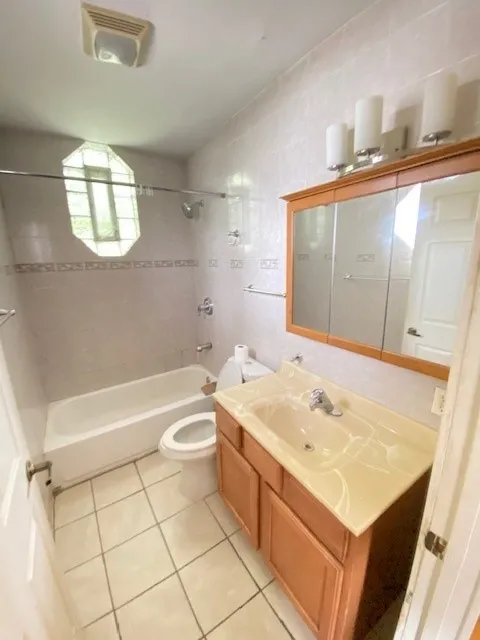 2010 S Rockwell Ave   60608 60608-unit#3-Chicago-IL