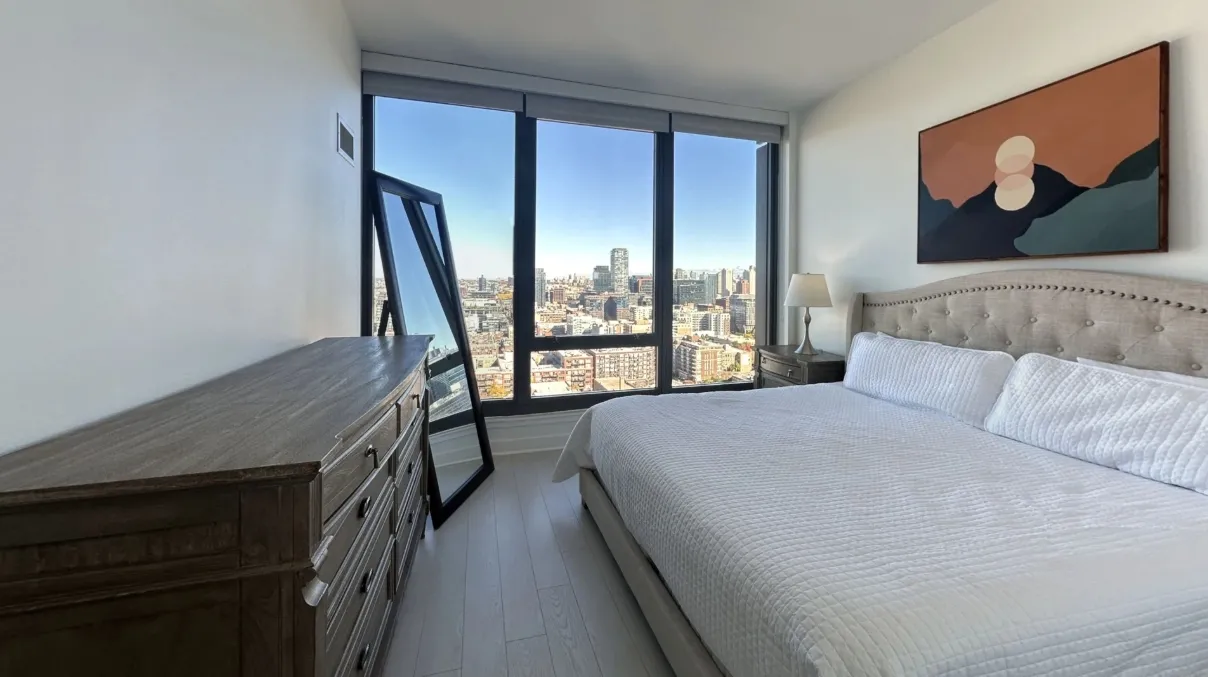 1035 W Van Buren St   60607 60607-Chicago-IL