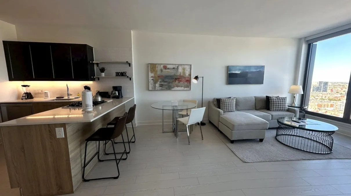 1035 W Van Buren St   60607 60607-Chicago-IL