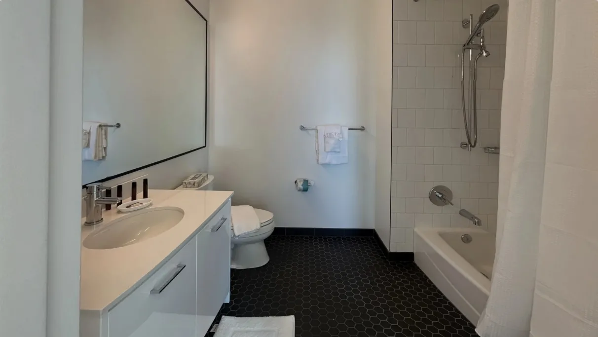 1035 W Van Buren St   60607 60607-Chicago-IL