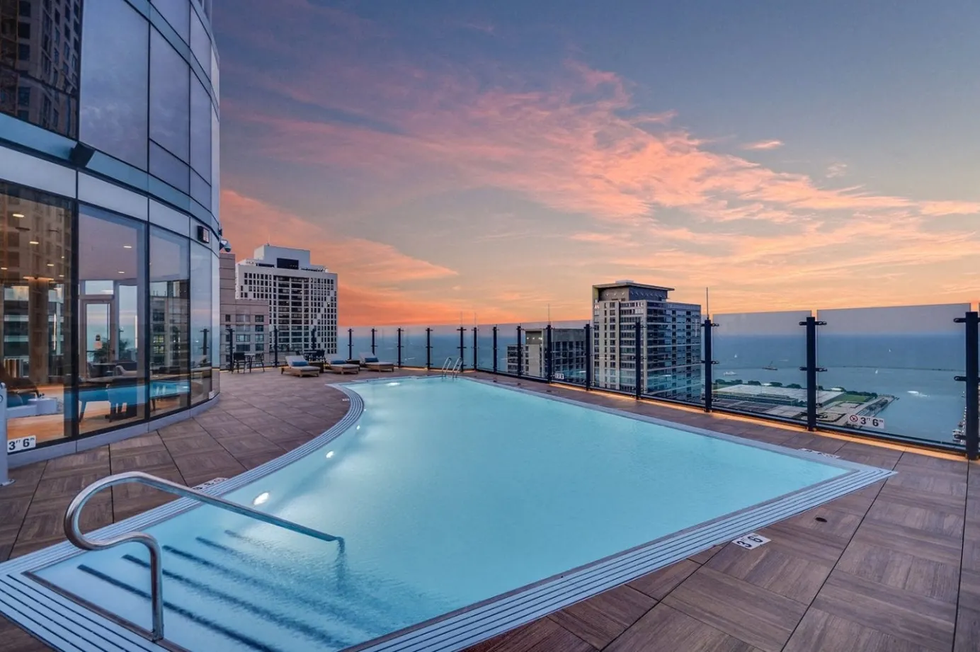 545 N McClurg Ct   60611 60611-Chicago-IL