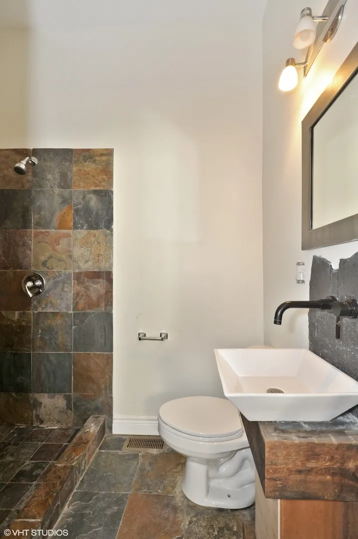 3534 W Fulton Blvd 60624 60624-unit#1F-Chicago-IL