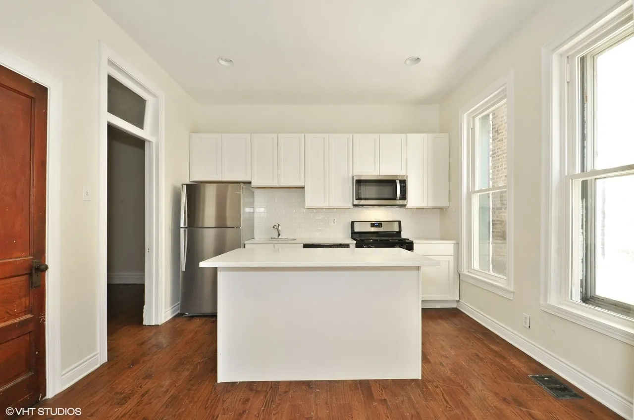 3534 W Fulton Blvd 60624 60624-unit#1F-Chicago-IL