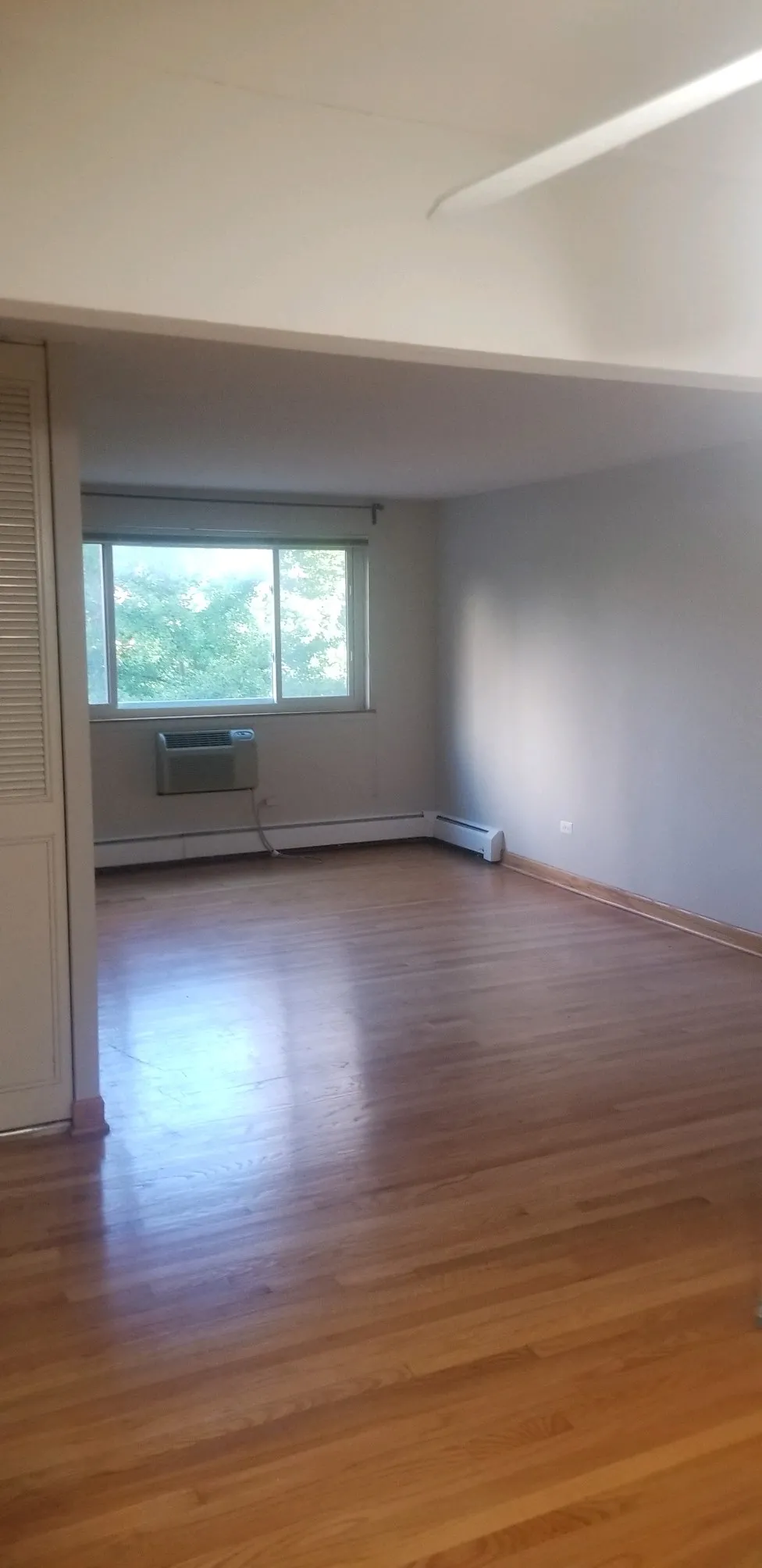 432 W WELLINGTON AVE 60657-The Wellington-unit#205-Chicago-IL