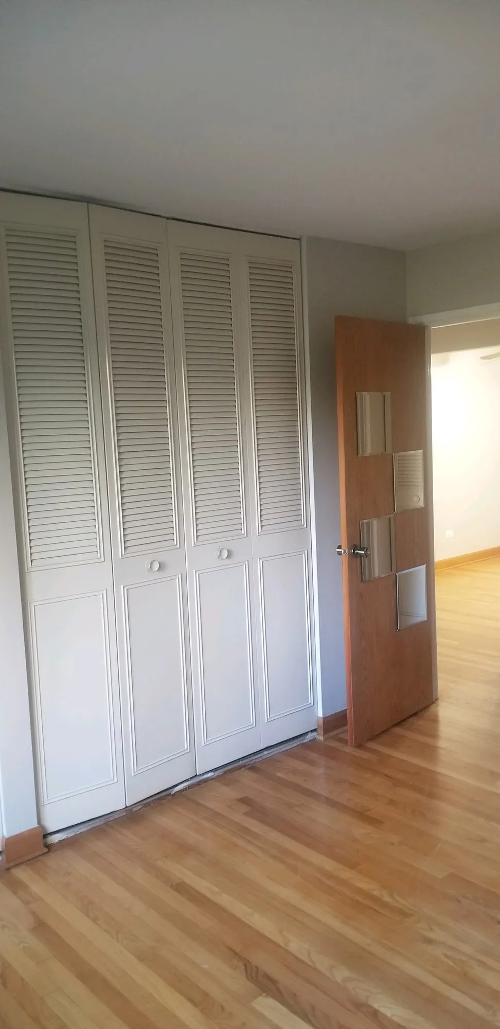 432 W WELLINGTON AVE 60657-The Wellington-unit#205-Chicago-IL