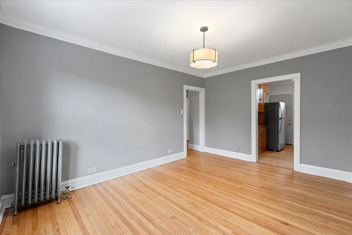 1733 W. Thorndale 60660-Hermitage Andersonville Apartments-unit#1B-Chicago-IL