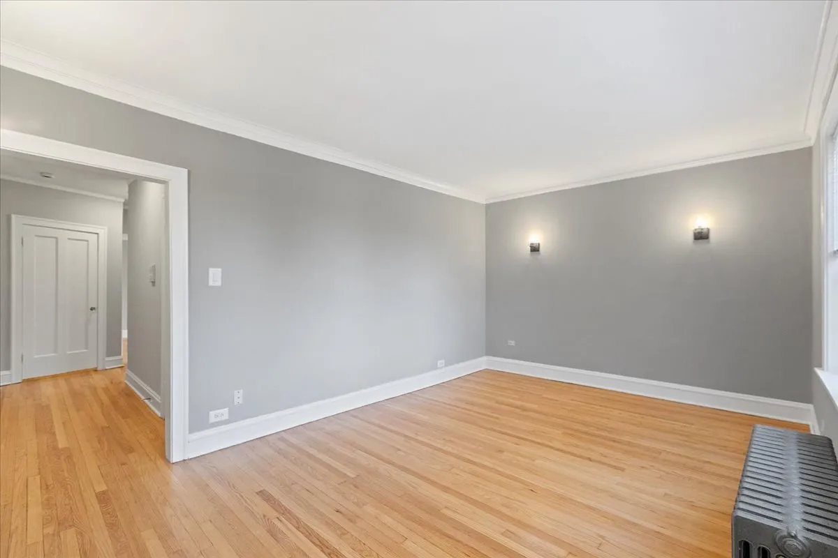 1733 W. Thorndale 60660-Hermitage Andersonville Apartments-unit#1B-Chicago-IL
