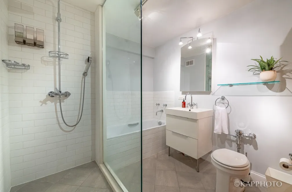 2909 N Sheridan Rd 60657 60657-unit#1807-Chicago-IL