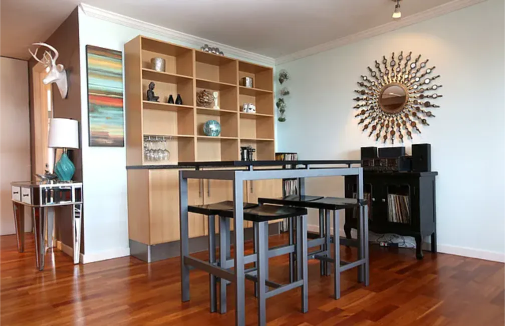 2909 N Sheridan Rd   60657 60657-unit#1807-Chicago-IL