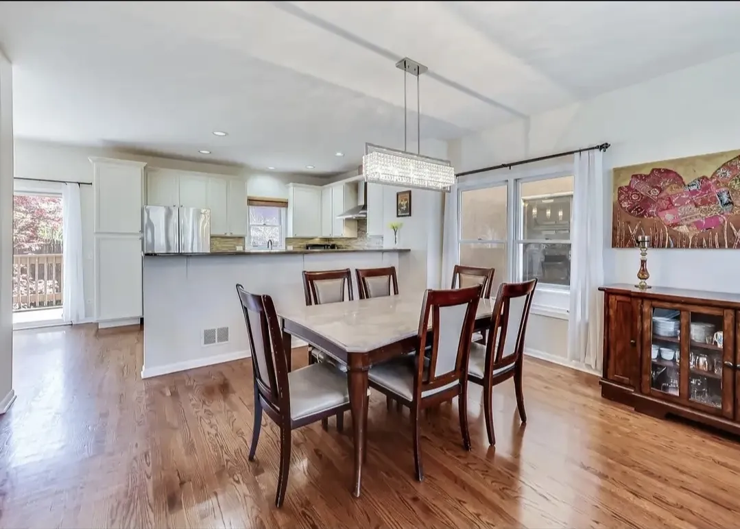 1802 W Diversey Pkwy 60614 60614-Picardy place -unit#L-Chicago-IL