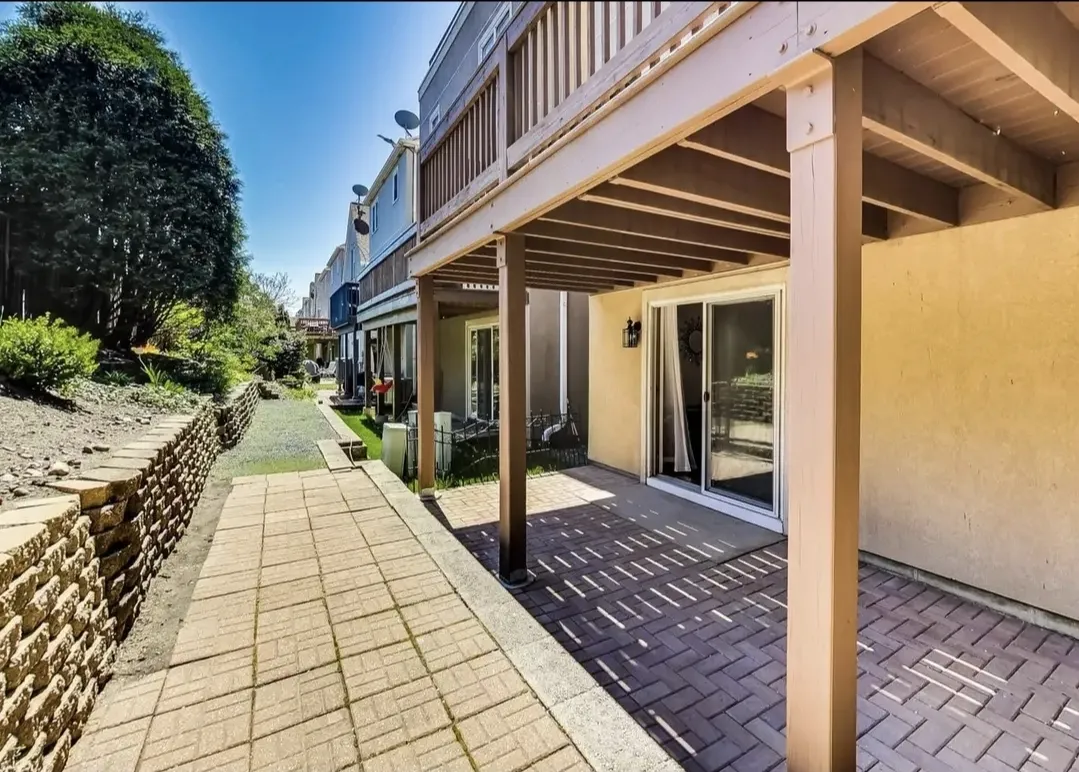 1802 W Diversey Pkwy 60614 60614-Picardy place -unit#L-Chicago-IL