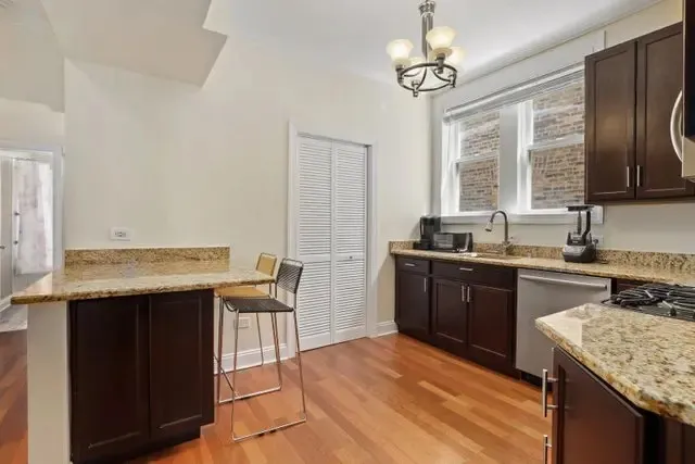 7619 N Bosworth Ave   60626 60626-unit#2-Chicago-IL