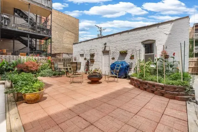 7619 N Bosworth Ave   60626 60626-unit#2-Chicago-IL