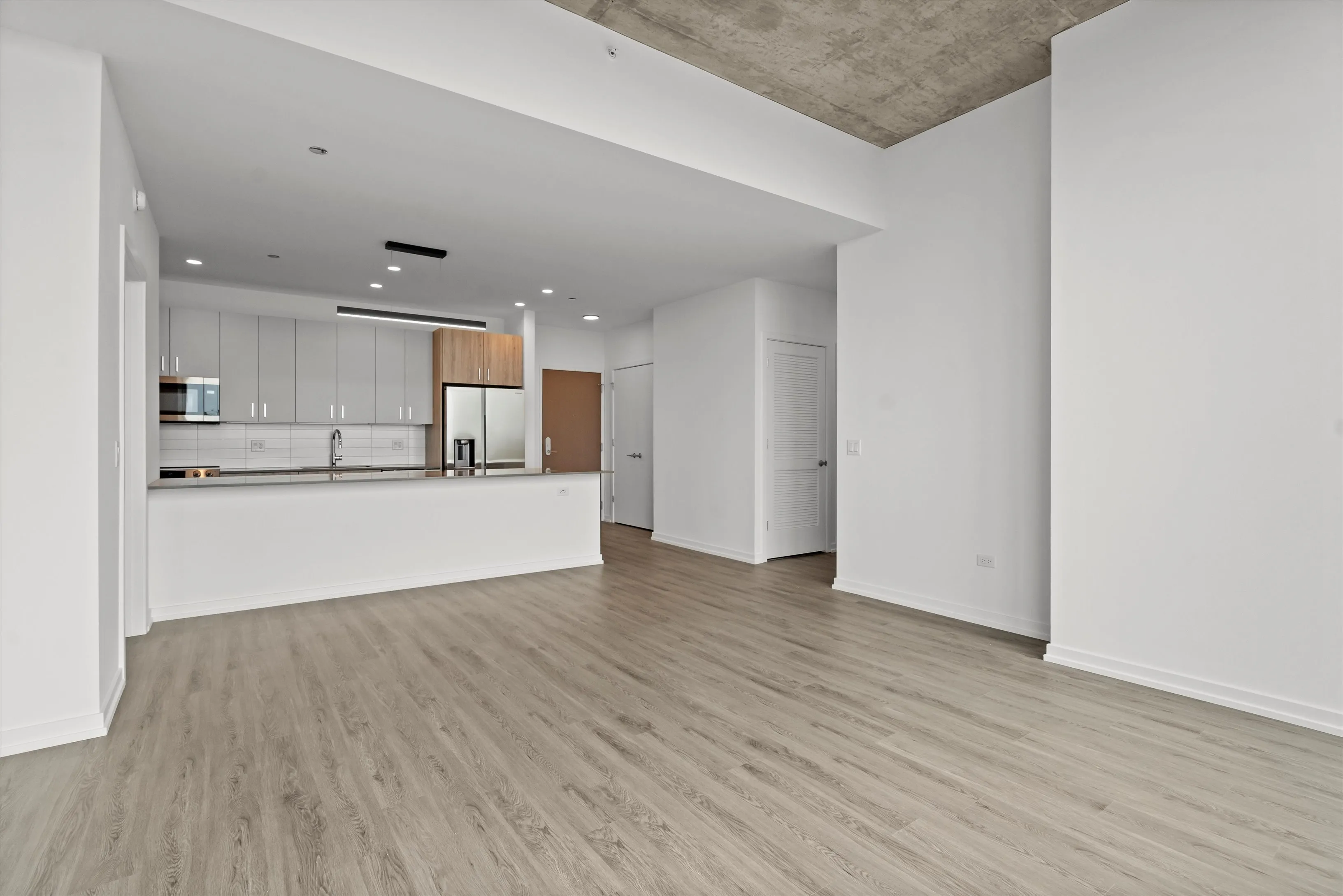 808 N CLEVELAND AVE 60610-The 808 Cleveland